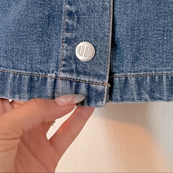 Old Navy Blue Jeans, Button Down Jean Skirt, Size 8 - Picture 2 of 7